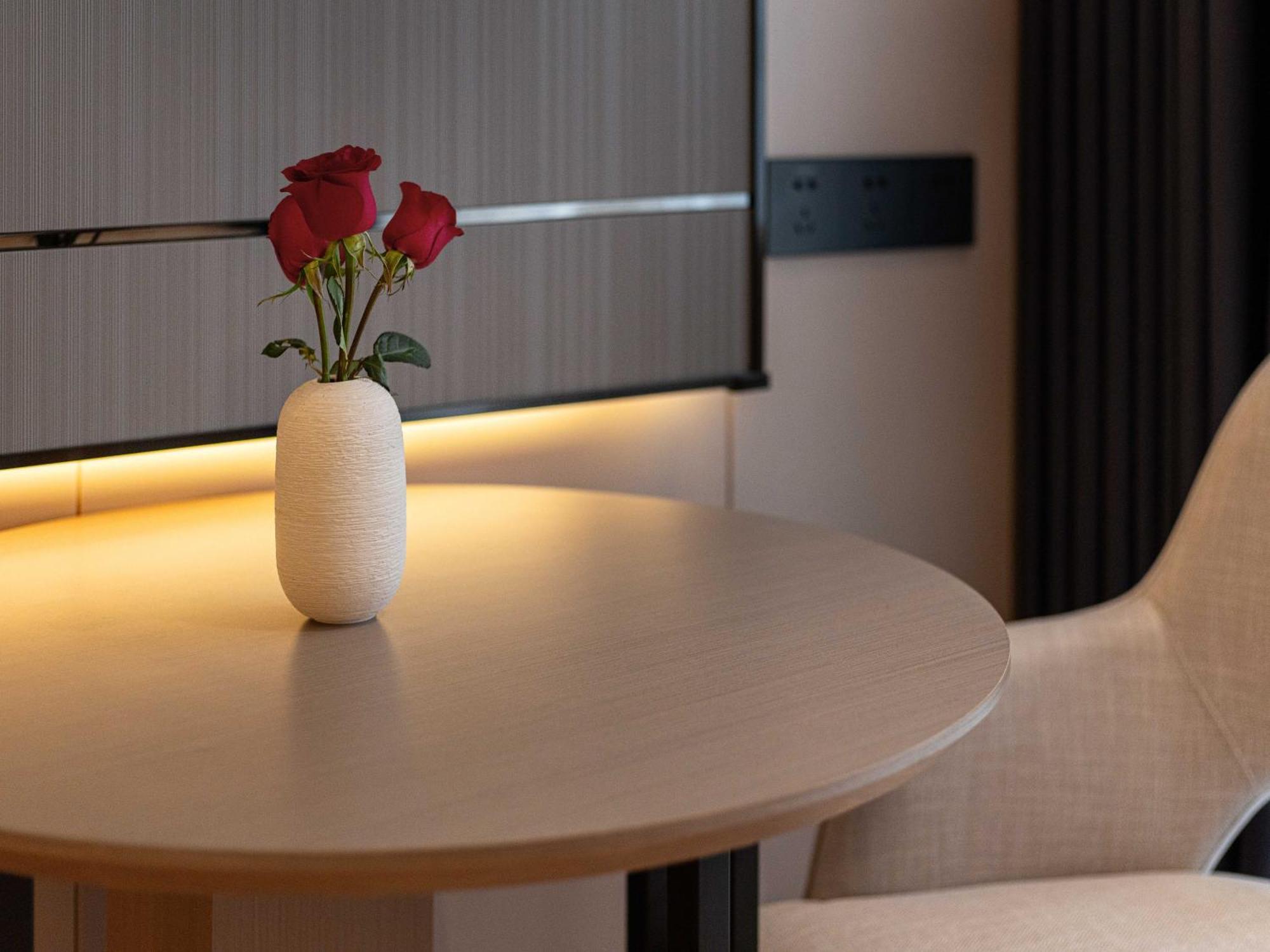 Lavande International Hotel Guangzhou Taikoo Hui Square Shipaiqiao Metro Station Branch - Free Shuttle Bus To Canton Fair Complex During Canton Fair Period & Free Vpn Internet Access Zewnętrze zdjęcie