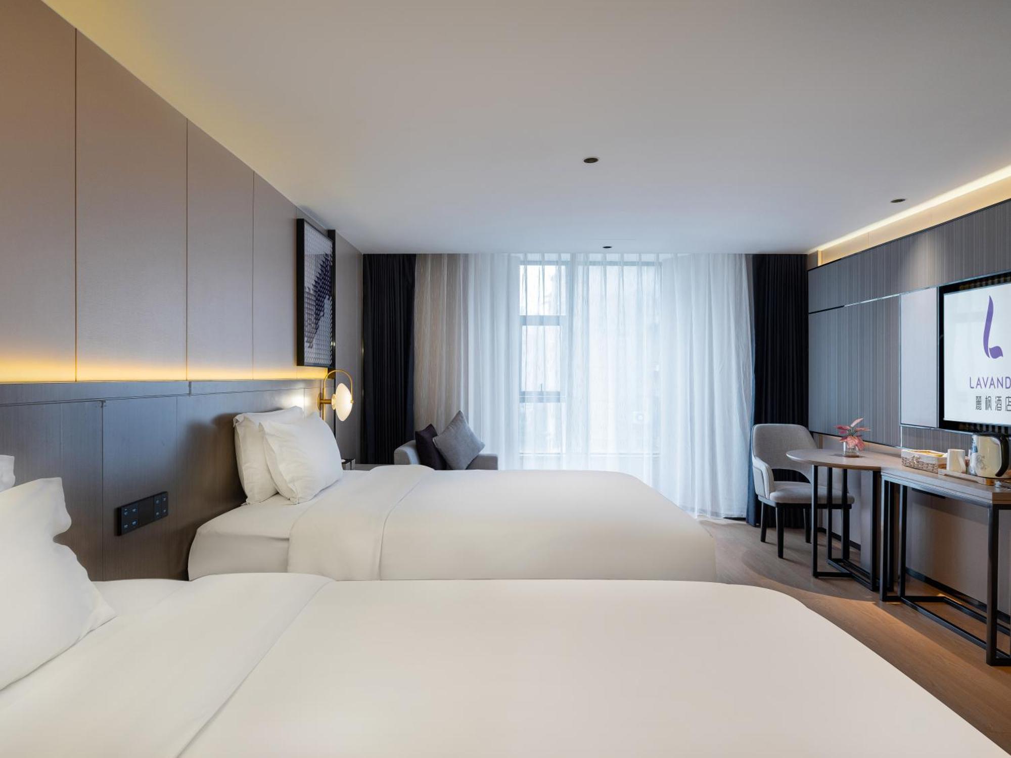 Lavande International Hotel Guangzhou Taikoo Hui Square Shipaiqiao Metro Station Branch - Free Shuttle Bus To Canton Fair Complex During Canton Fair Period & Free Vpn Internet Access Zewnętrze zdjęcie