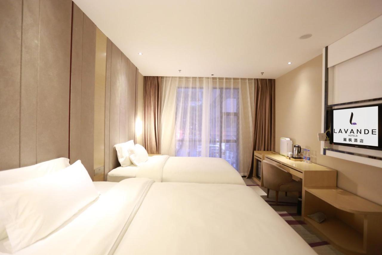 Lavande International Hotel Guangzhou Taikoo Hui Square Shipaiqiao Metro Station Branch - Free Shuttle Bus To Canton Fair Complex During Canton Fair Period & Free Vpn Internet Access Zewnętrze zdjęcie