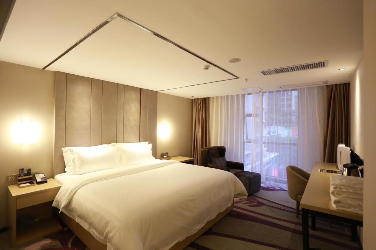 Lavande International Hotel Guangzhou Taikoo Hui Square Shipaiqiao Metro Station Branch - Free Shuttle Bus To Canton Fair Complex During Canton Fair Period & Free Vpn Internet Access Zewnętrze zdjęcie
