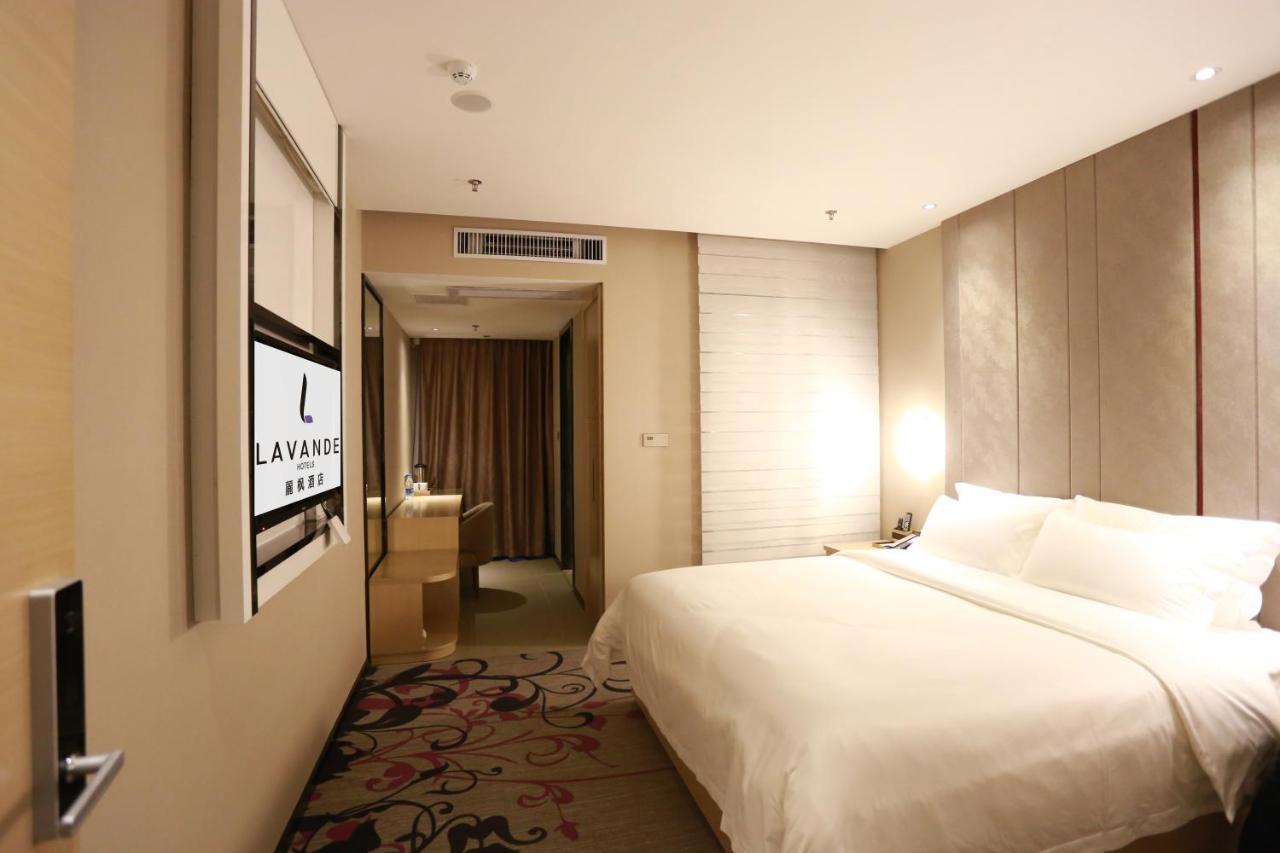 Lavande International Hotel Guangzhou Taikoo Hui Square Shipaiqiao Metro Station Branch - Free Shuttle Bus To Canton Fair Complex During Canton Fair Period & Free Vpn Internet Access Zewnętrze zdjęcie